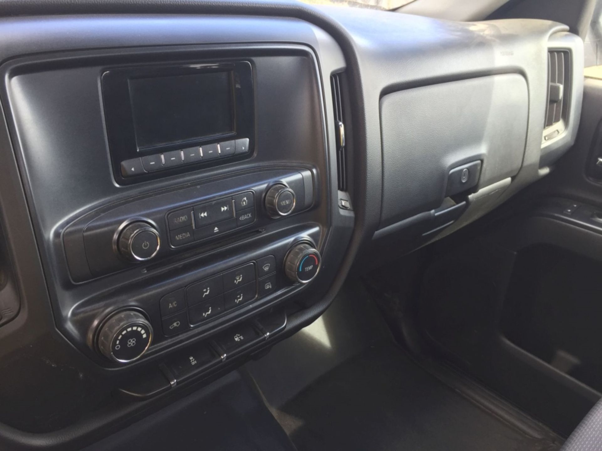 2014 Chevrolet Silverado Crew Cab Pickup, - Image 23 of 40