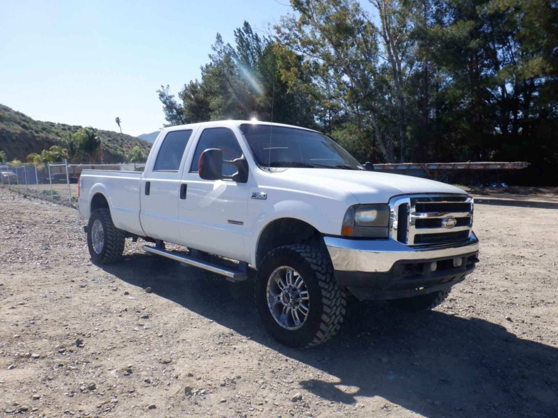 Ford F350 Lariat Crew Cab Pickup, - Image 2 of 14