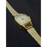 Junghans Damenarmbanduhr 585/333