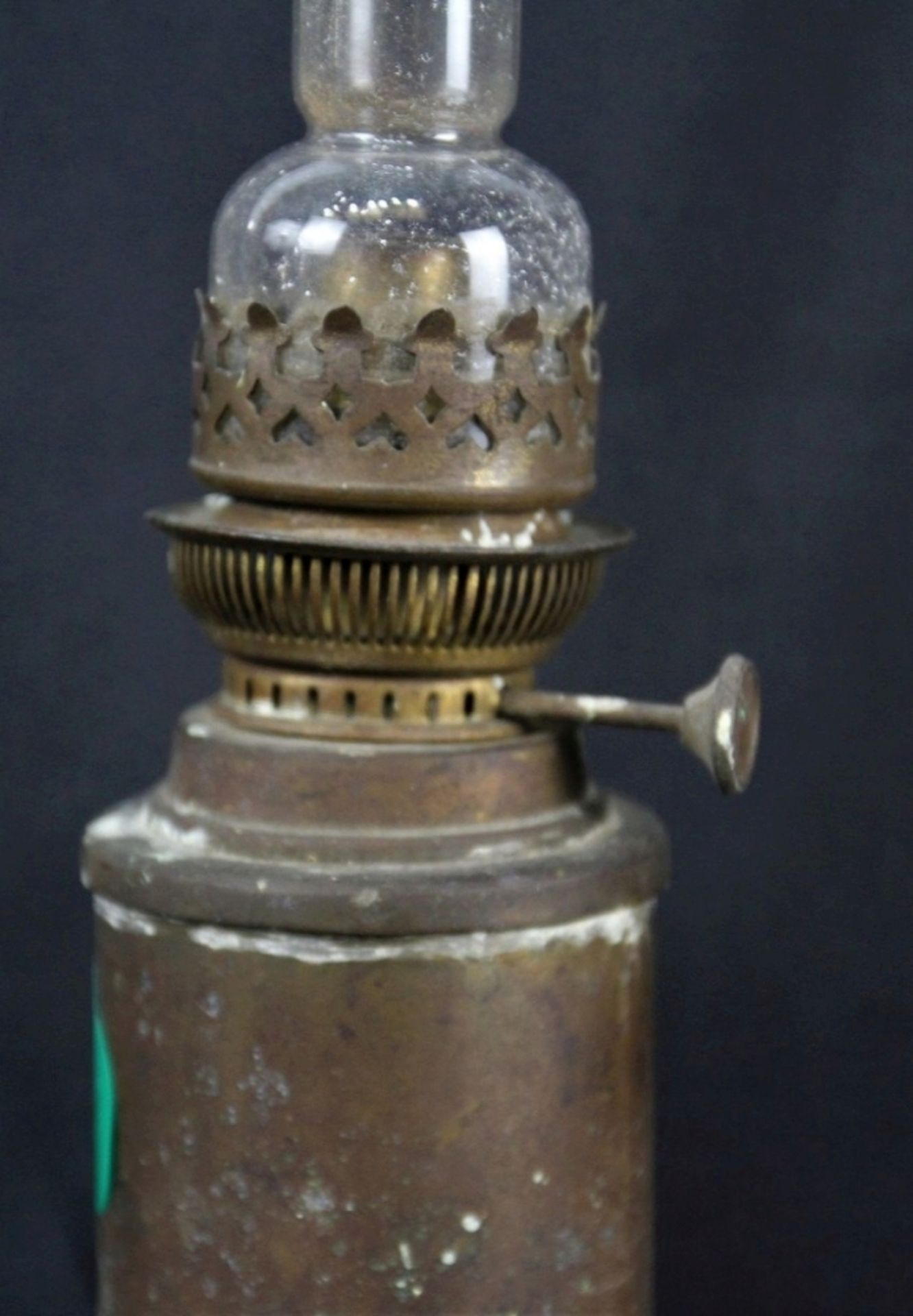 Alte Petroleumlampe mit Kosmos Zylinder - Bild 2 aus 3