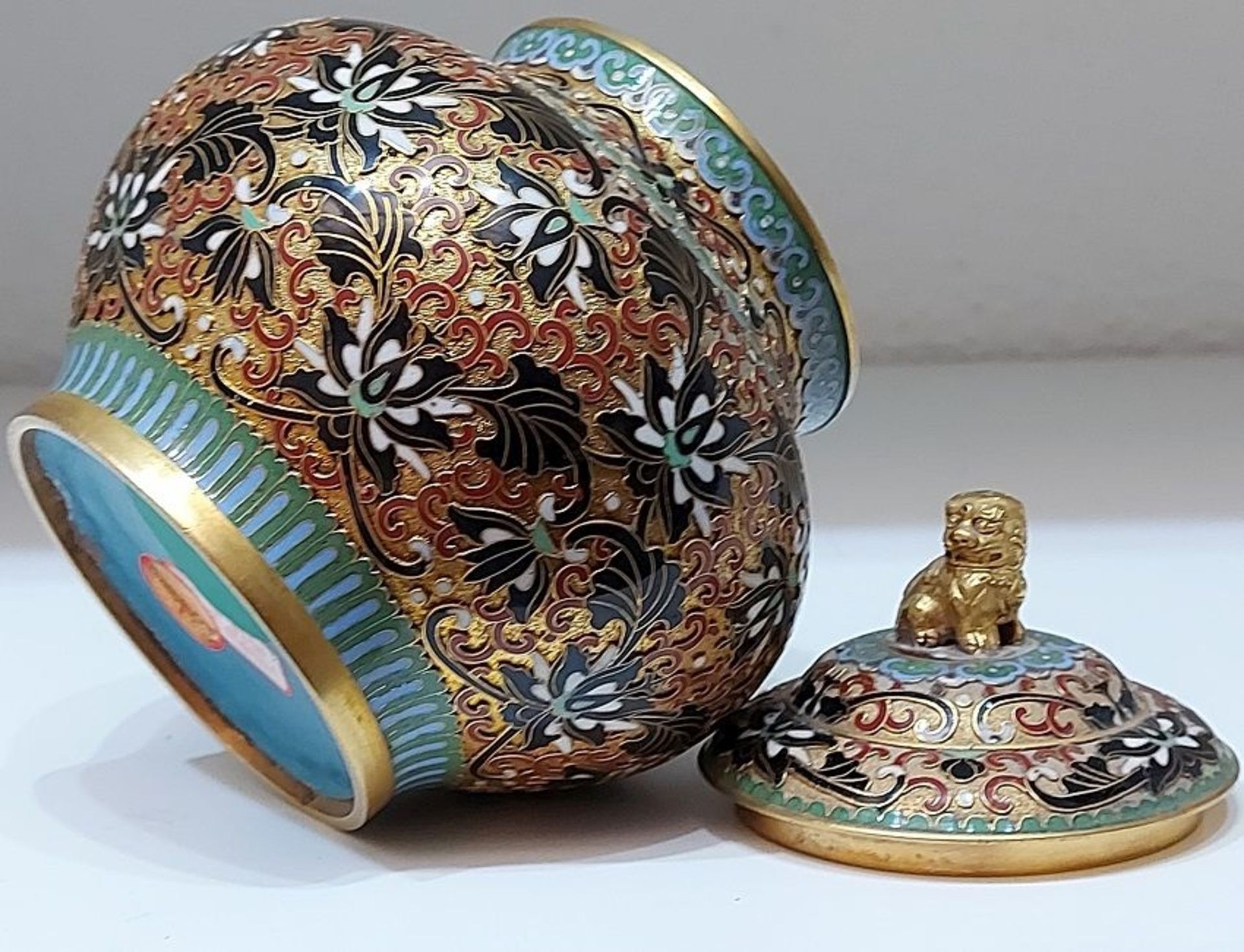 Alte chin. Cloisonne Deckeldose Löwenknauf - Bild 4 aus 6