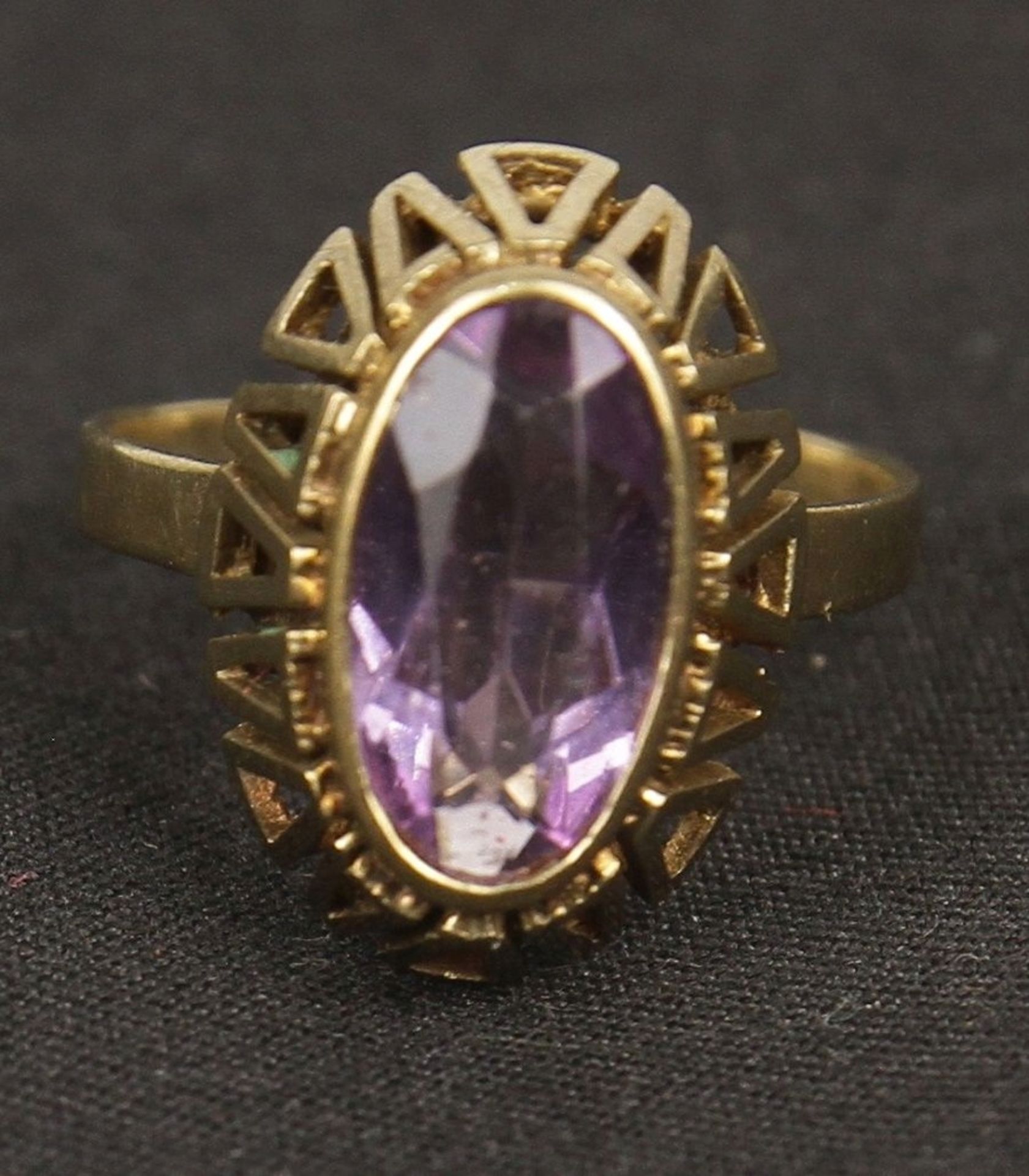 Klassischer Vintage Amethyst Ring 333 GG, Gr. 58