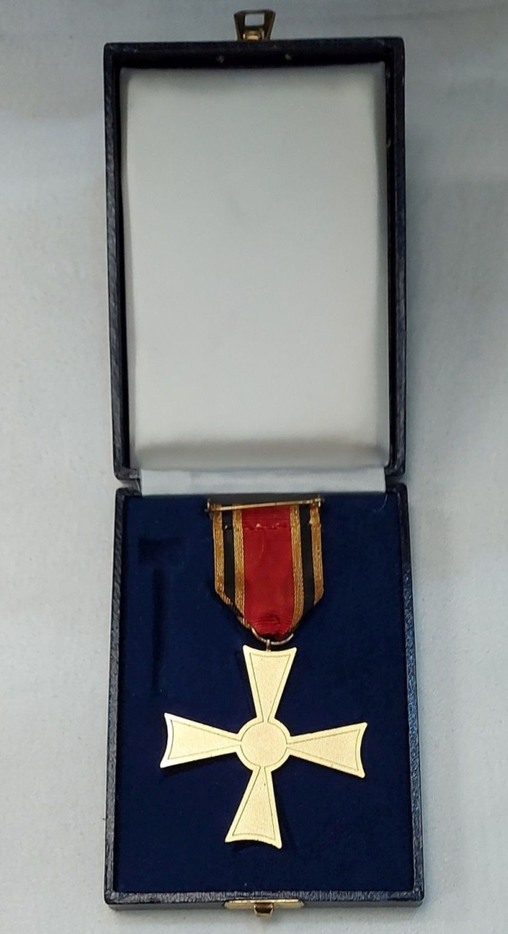 Verdienstorden der Bundesrepublik Deutschland Bundesverdienstkreuz in Original Box - Bild 4 aus 4