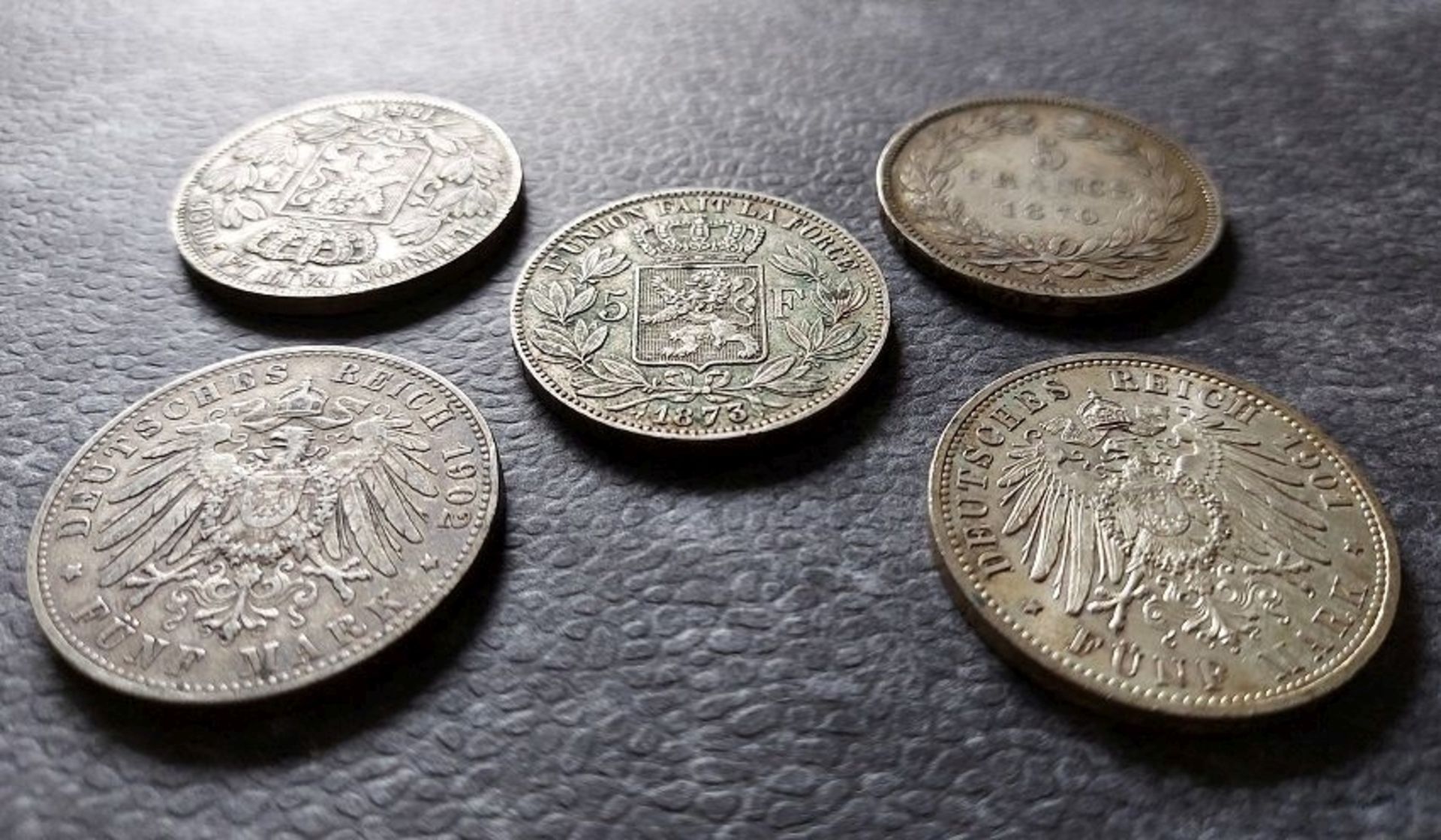 Für den Tierschutzverein Gifhorn: 5 Stk. antike Silbermünzen 5 DR Kaiserreich