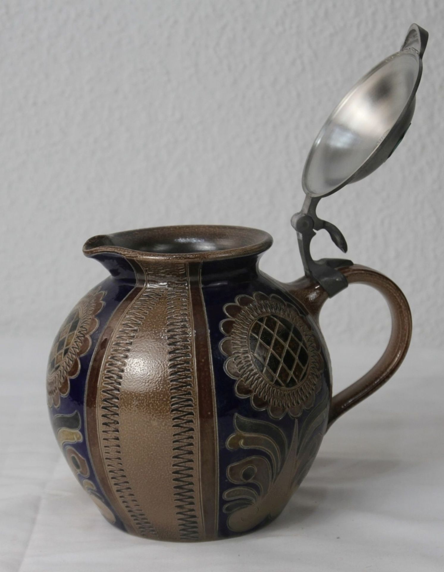 Schöner alter Bunzlauer Keramik, Henkelkrug Handarbeit - Bild 4 aus 4