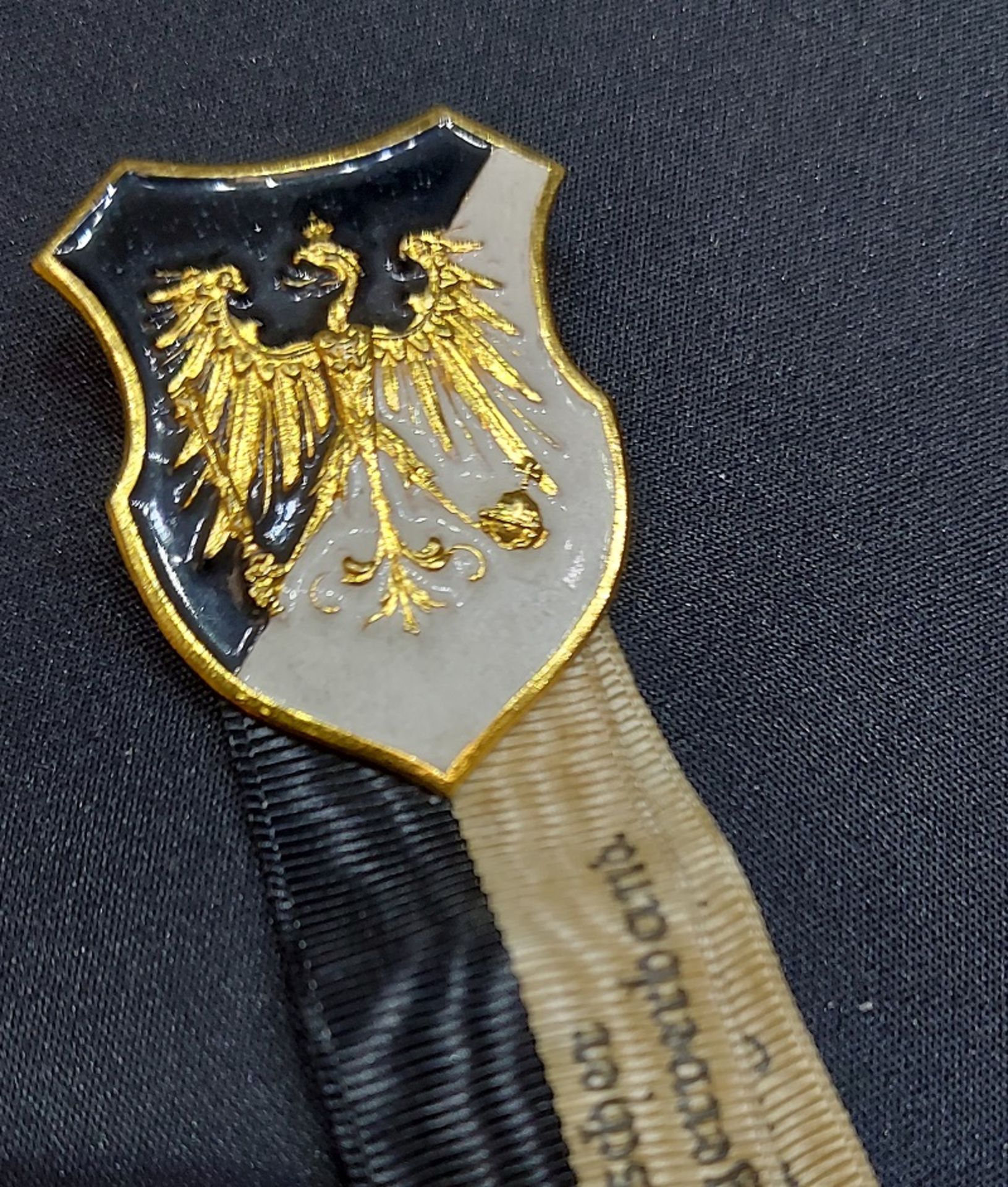Für den Tierschutzverein Gifhorn: Original Preußischer Orden Landeskriegerverband Mitgliedsabzeichen - Bild 5 aus 6