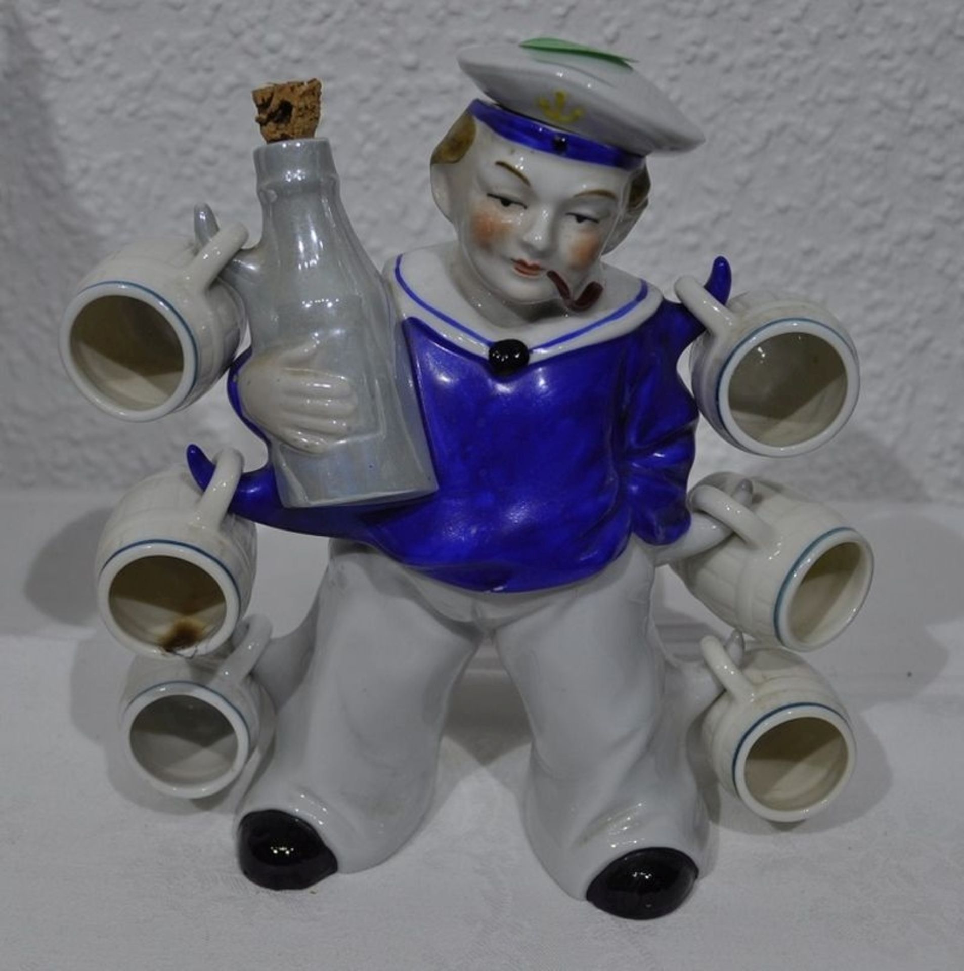 Vintage Porzellan Schnaps Flasche Seemann m. Pinnchen
