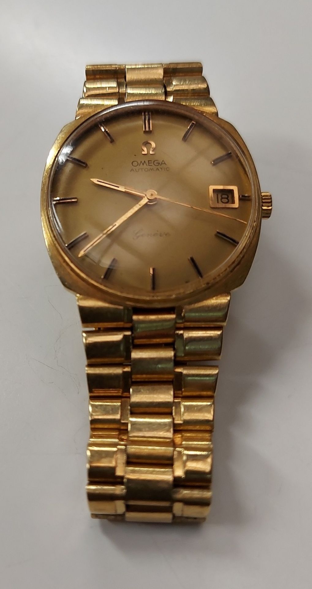 Schöne alte 750er 18K HAU OMEGA GENEVE AUTOMATIC HERRENUHR - Bild 13 aus 13