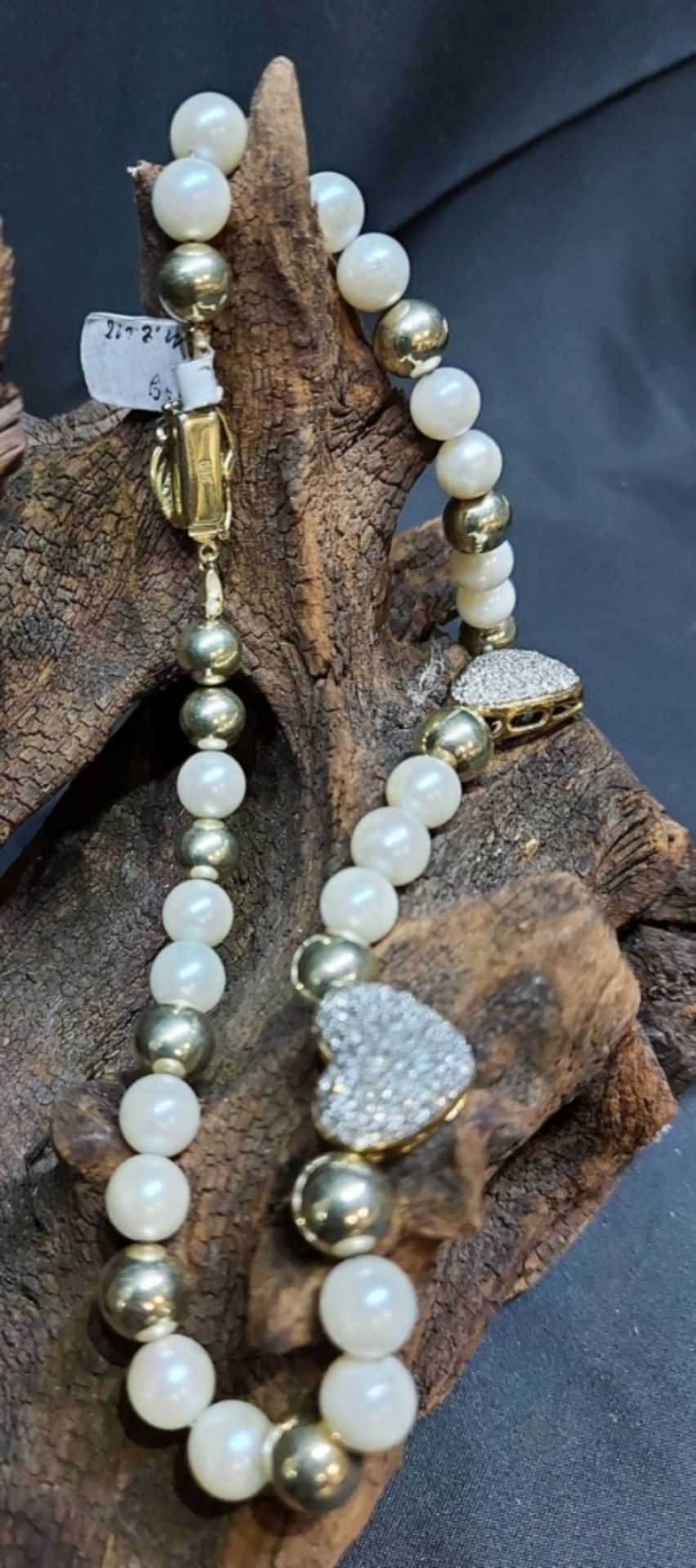 LUXUS PUR !!! Traumhaft schöne Perlenkette 3ct Brillanten mit 750er GG Herzen - Bild 4 aus 5