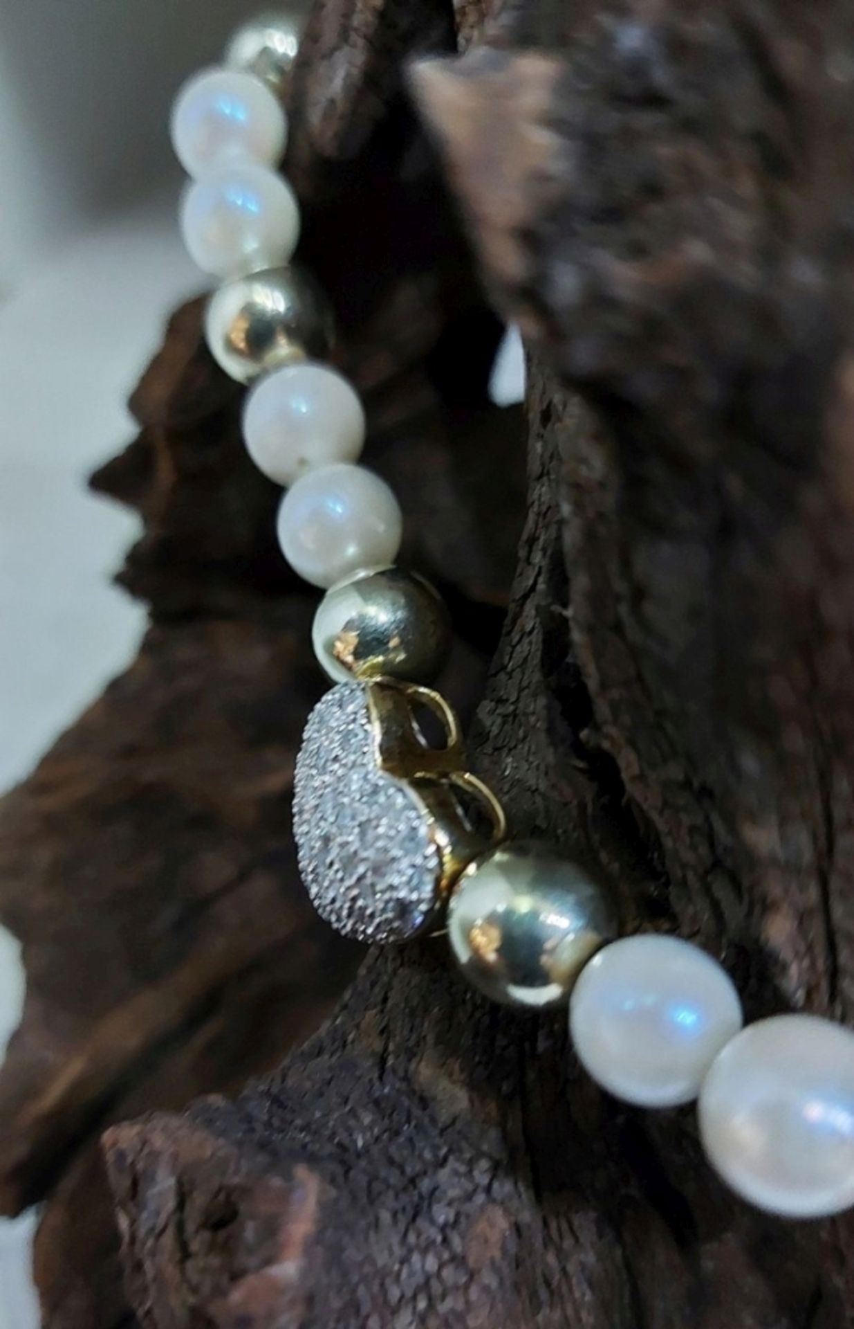 LUXUS PUR !!! Traumhaft schöne Perlenkette 3ct Brillanten mit 750er GG Herzen - Bild 2 aus 5