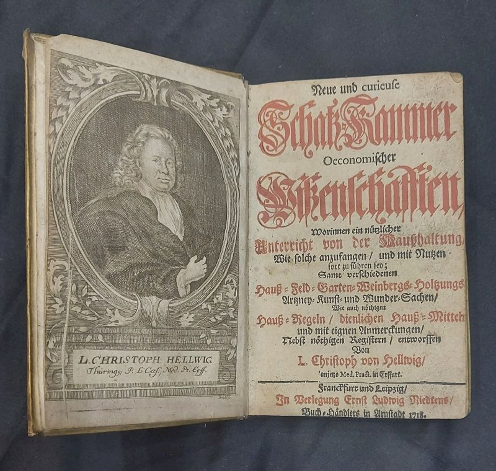 Für den Tierschutzverein Gifhorn: RARITÄT !!! Historisches Buch "NEUE & KURSIVE SCHATZKAMMER"  1717 - Bild 2 aus 8