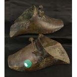 1 Paar spanische Messing Schuhe Steigbügel antik