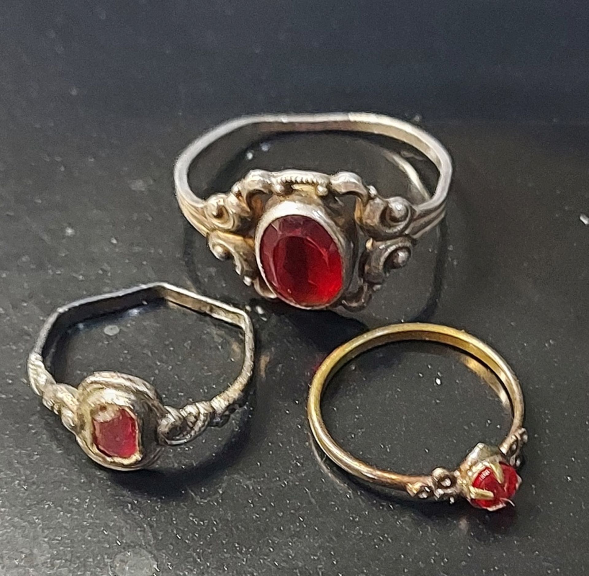 3 zauberhafte alte Ringe u.a. Silberringe 925