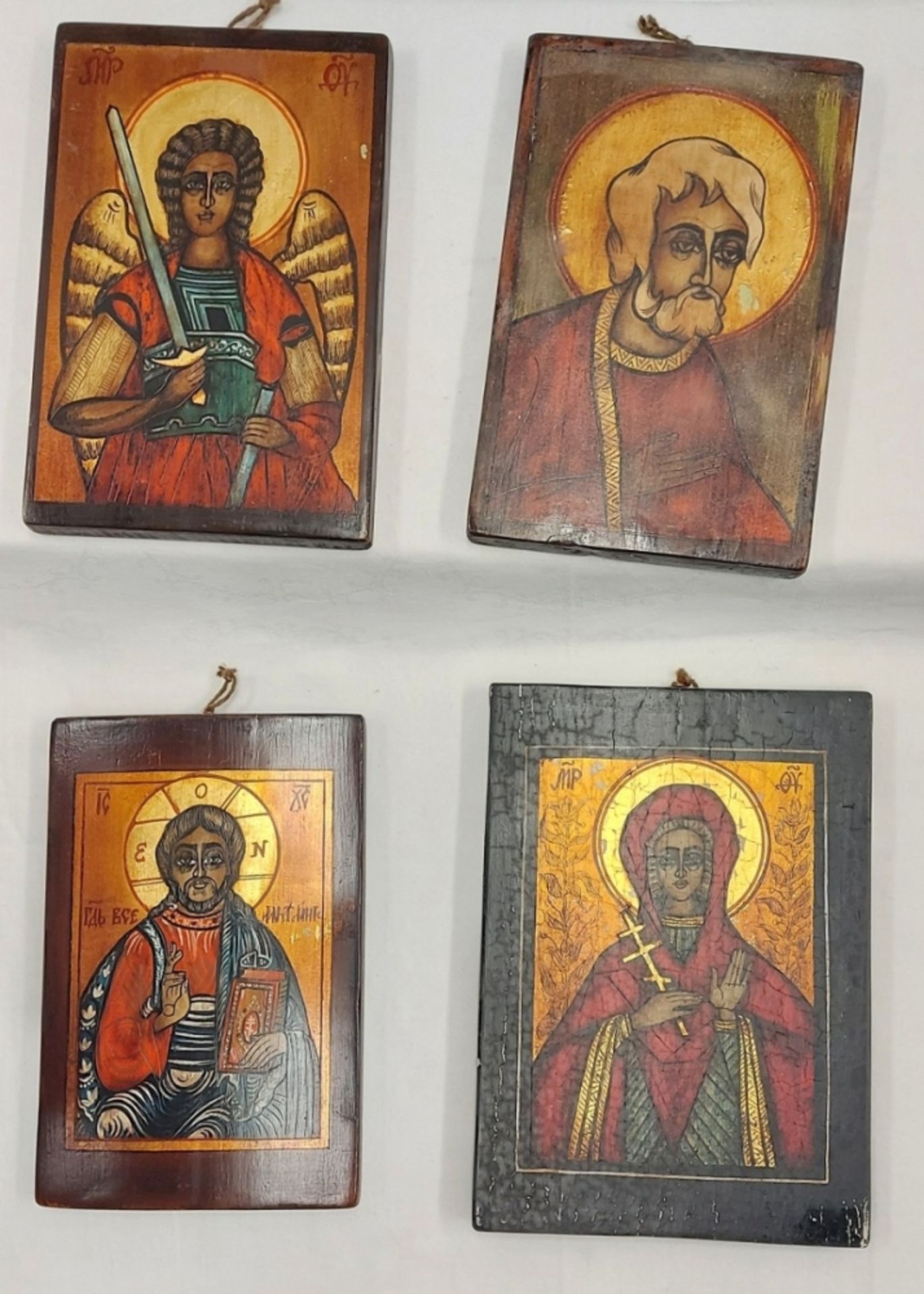 4 alte Ikonen Bilder auf Holz u.a. Jesus, Erzengel Michael, St. Petrus, Barmherzige Paraschiva (30x2 - Bild 11 aus 12