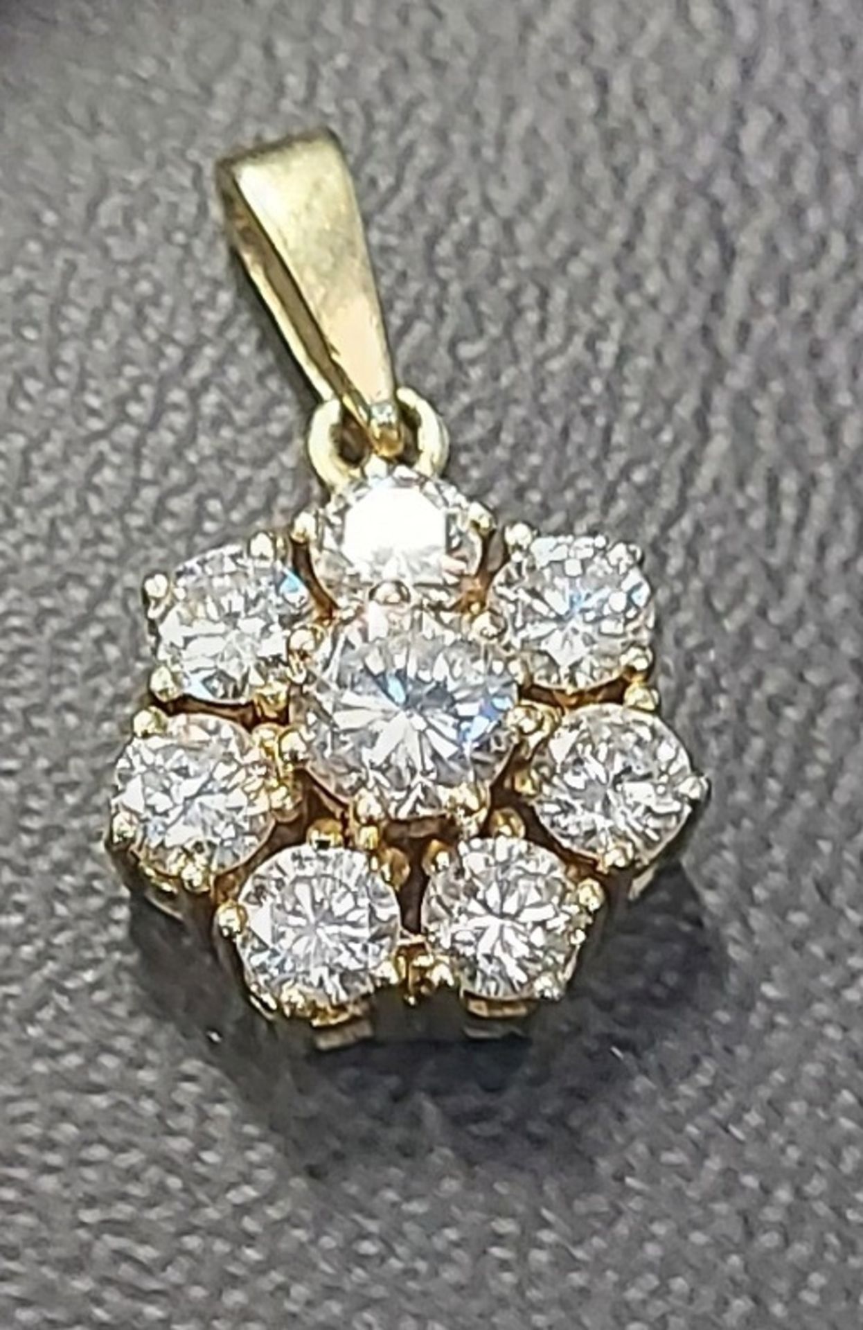 Luxus pur! 585er Goldanhänger mit 8 Brillianten 1ct - Bild 3 aus 8