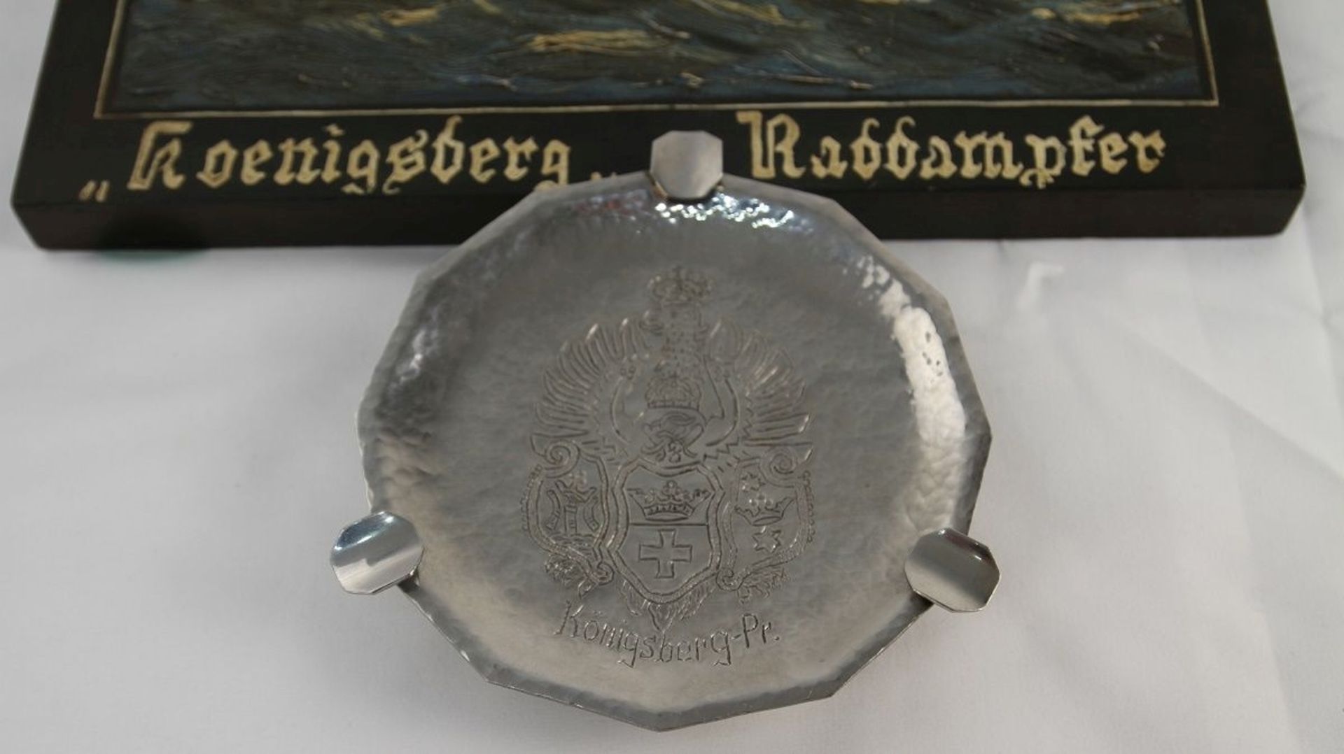 Bild Königsberger Raddampfer mit Aschenbecher Stahl A1 - Bild 3 aus 3
