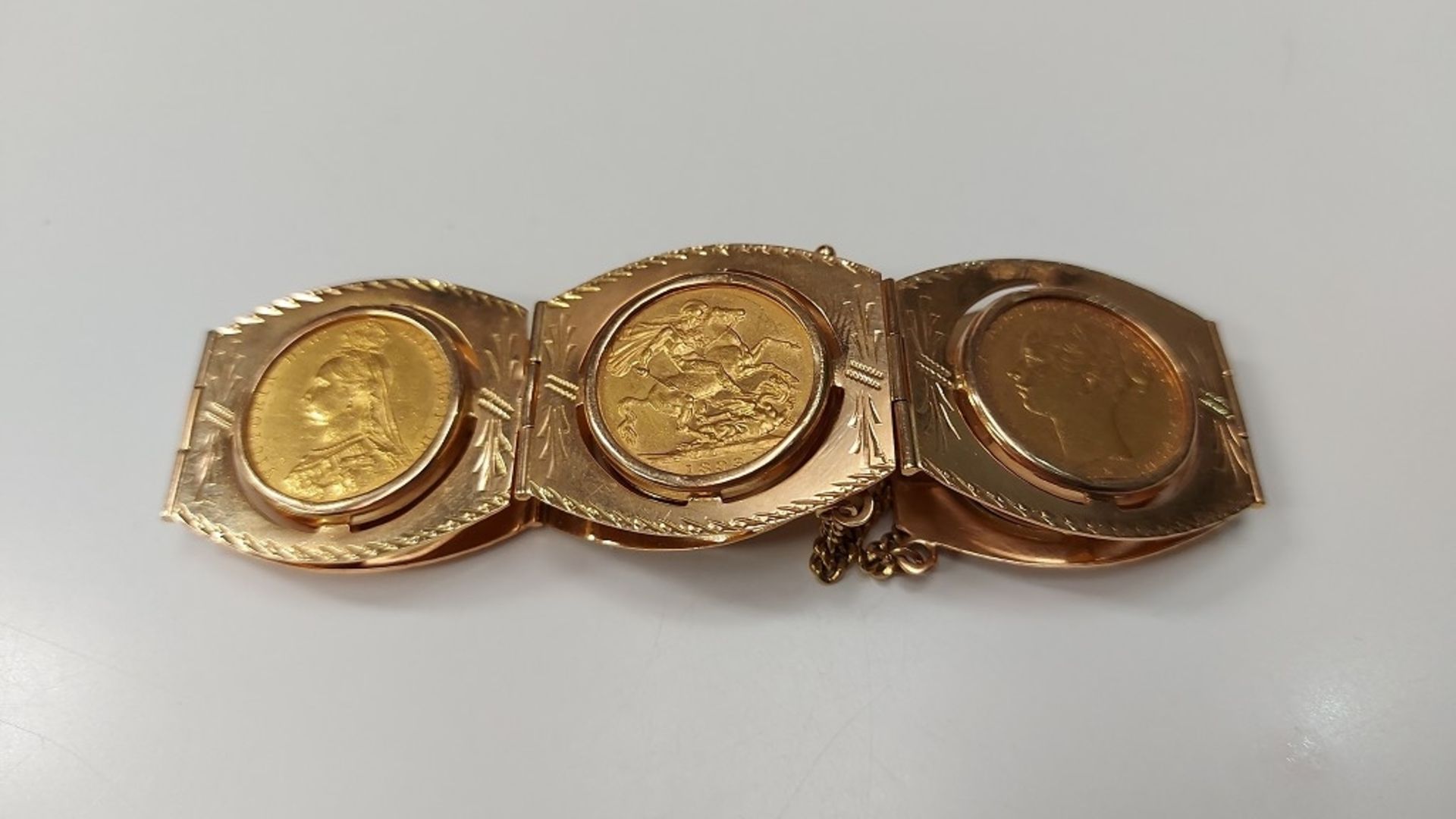 Münzarmband mit 6 echten Goldmünzen 750er GG 18k, Münzen ca. 900er GG mit Kastensicherheitsschloss m - Bild 4 aus 14