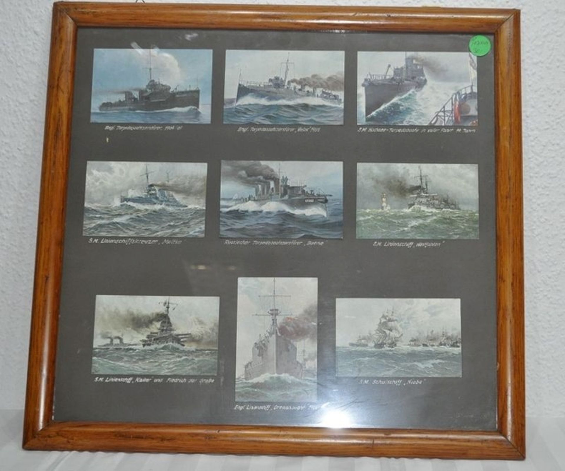 Sammlung antiker Postkarten Schiffsmotive Schiffe Dampfer etc. im Schaukasten / Rahmen - Bild 3 aus 4
