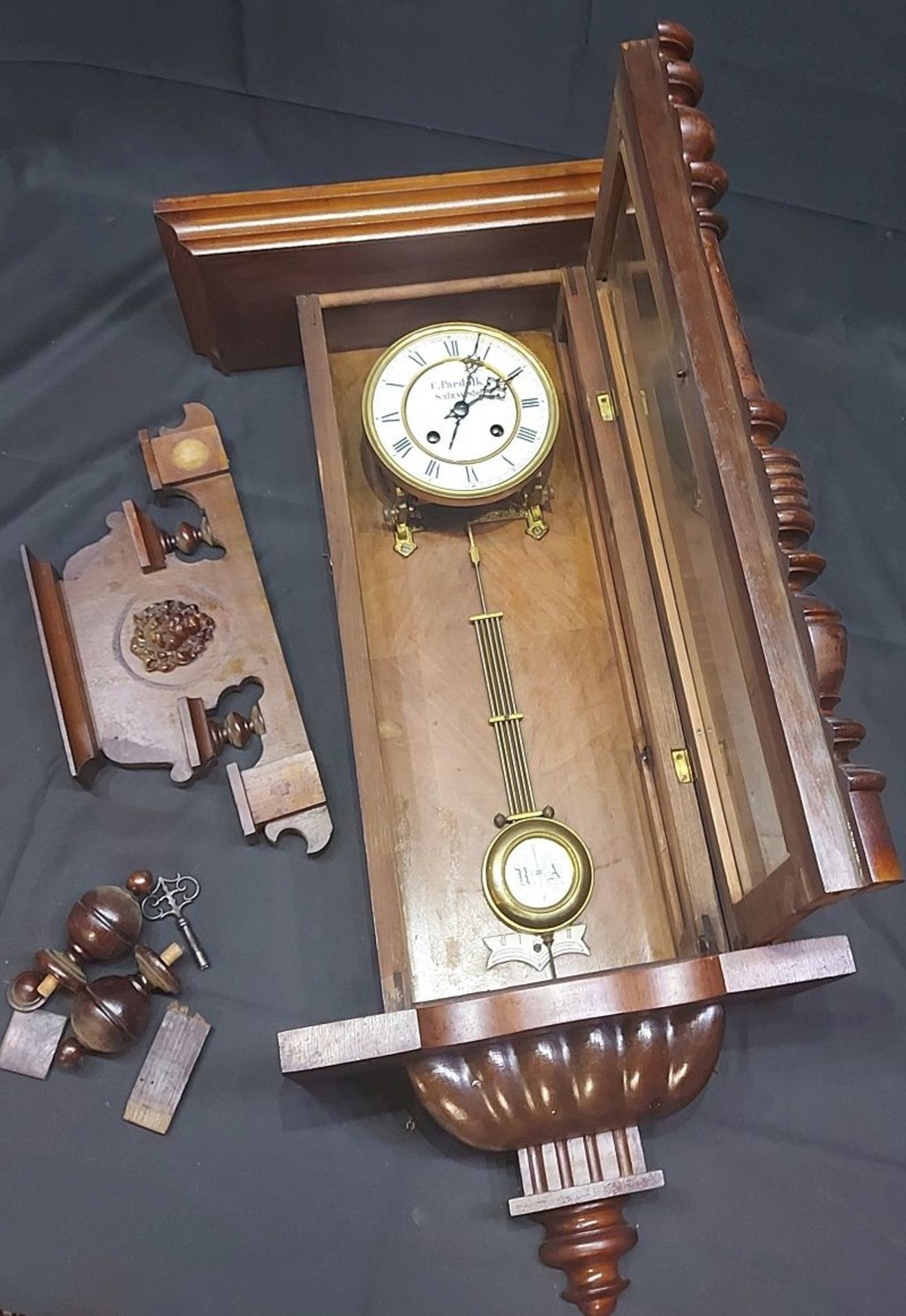 Für den Tierschutzverein Gifhorn: Sensationelle antike Wanduhr Regulator von C. Pardölk Salzwedel - Bild 2 aus 10