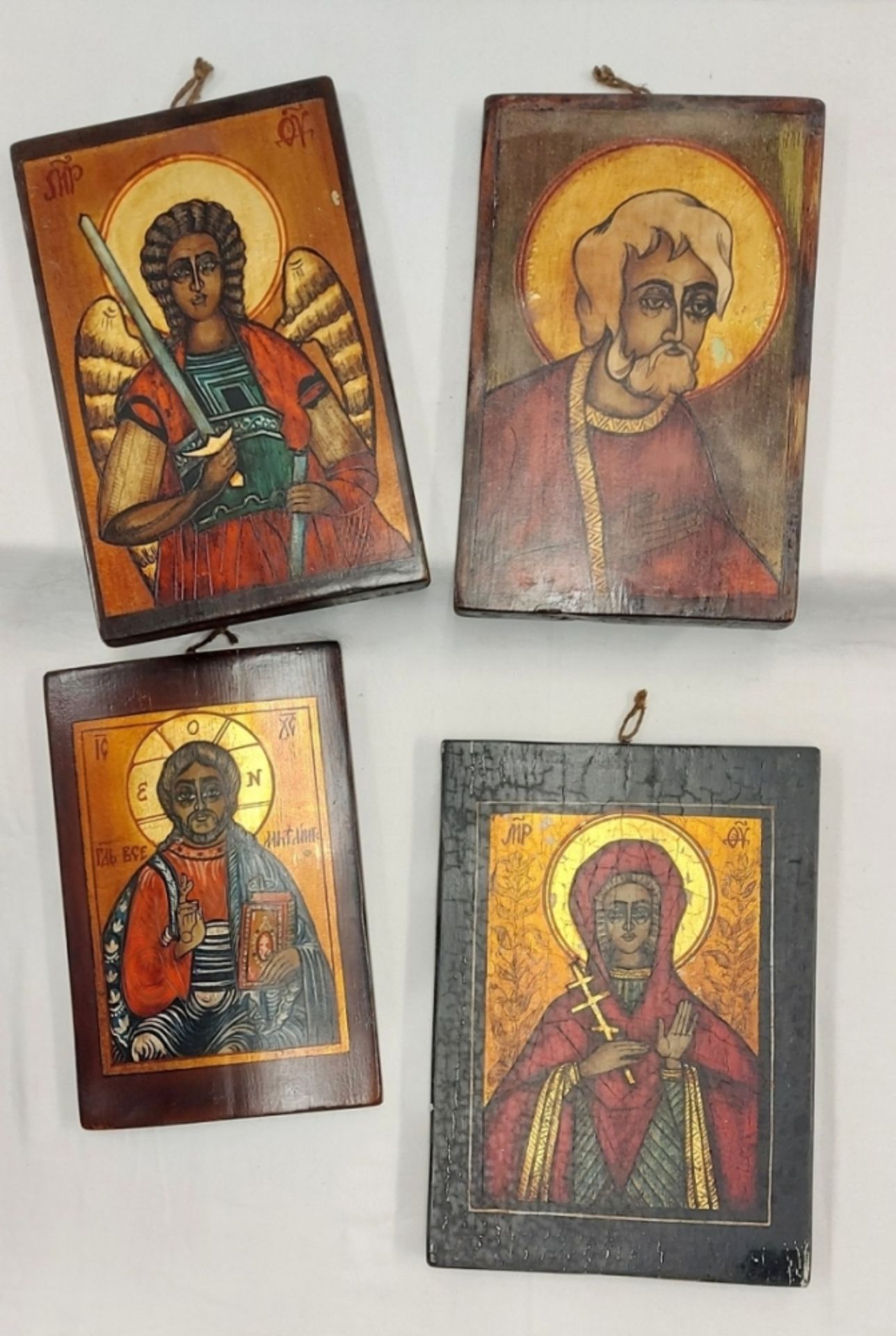 4 alte Ikonen Bilder auf Holz u.a. Jesus, Erzengel Michael, St. Petrus, Barmherzige Paraschiva (30x2 - Bild 5 aus 12