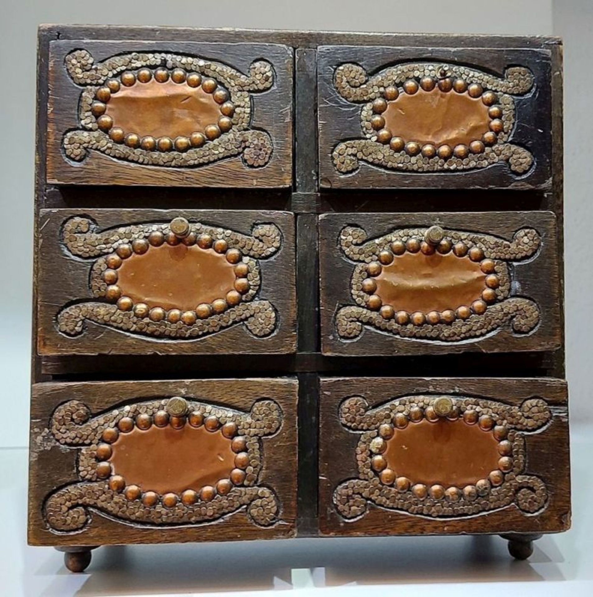Antikes Schubladenschränkchen 6 Fächer verm. spanisch - Bild 8 aus 8
