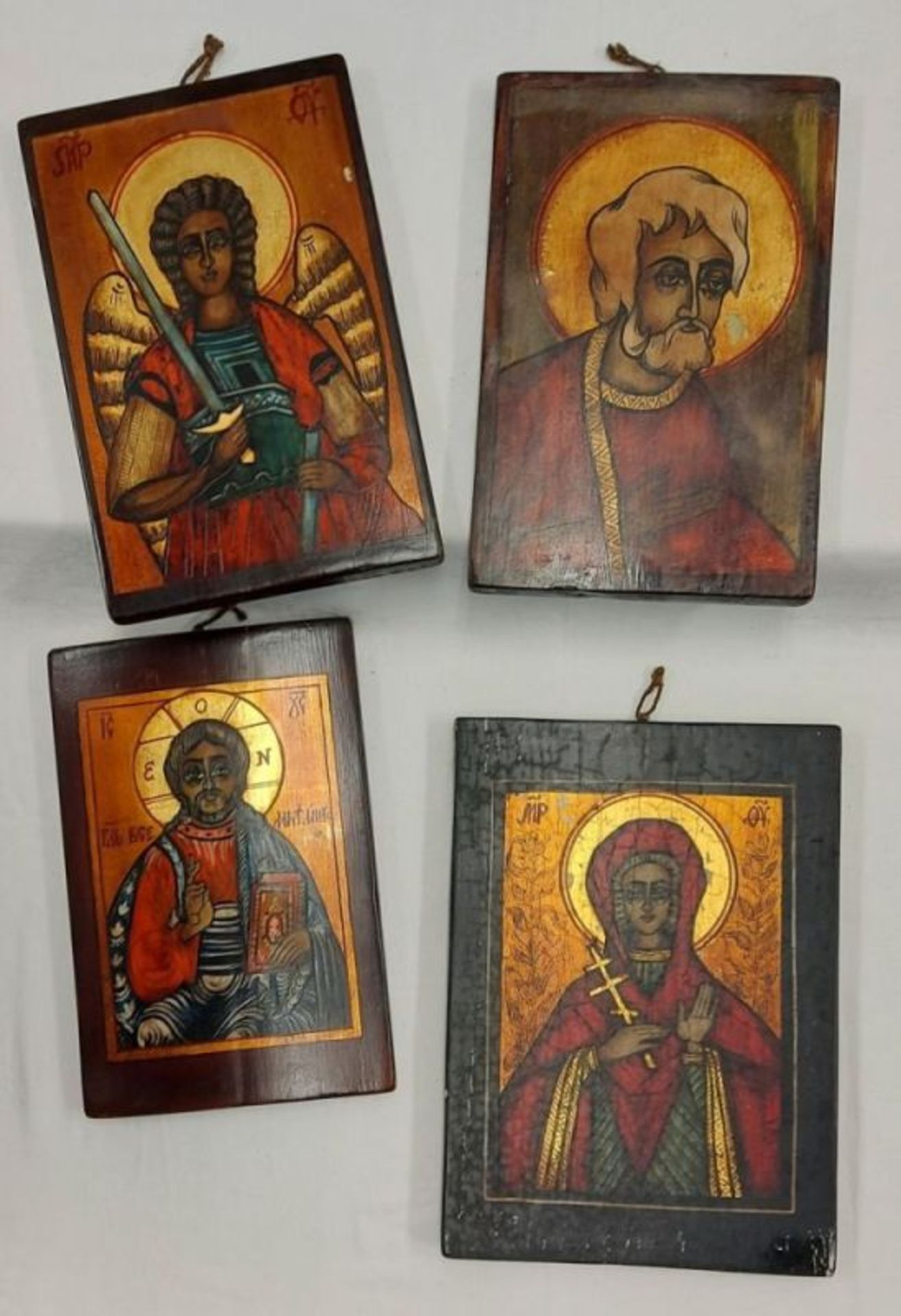 4 alte Holz Ikonen Bilder u.a. Jesus, Erzengel Michael, St. Petrus, Barmherzige Paraschiva (30x21cm) - Bild 12 aus 12