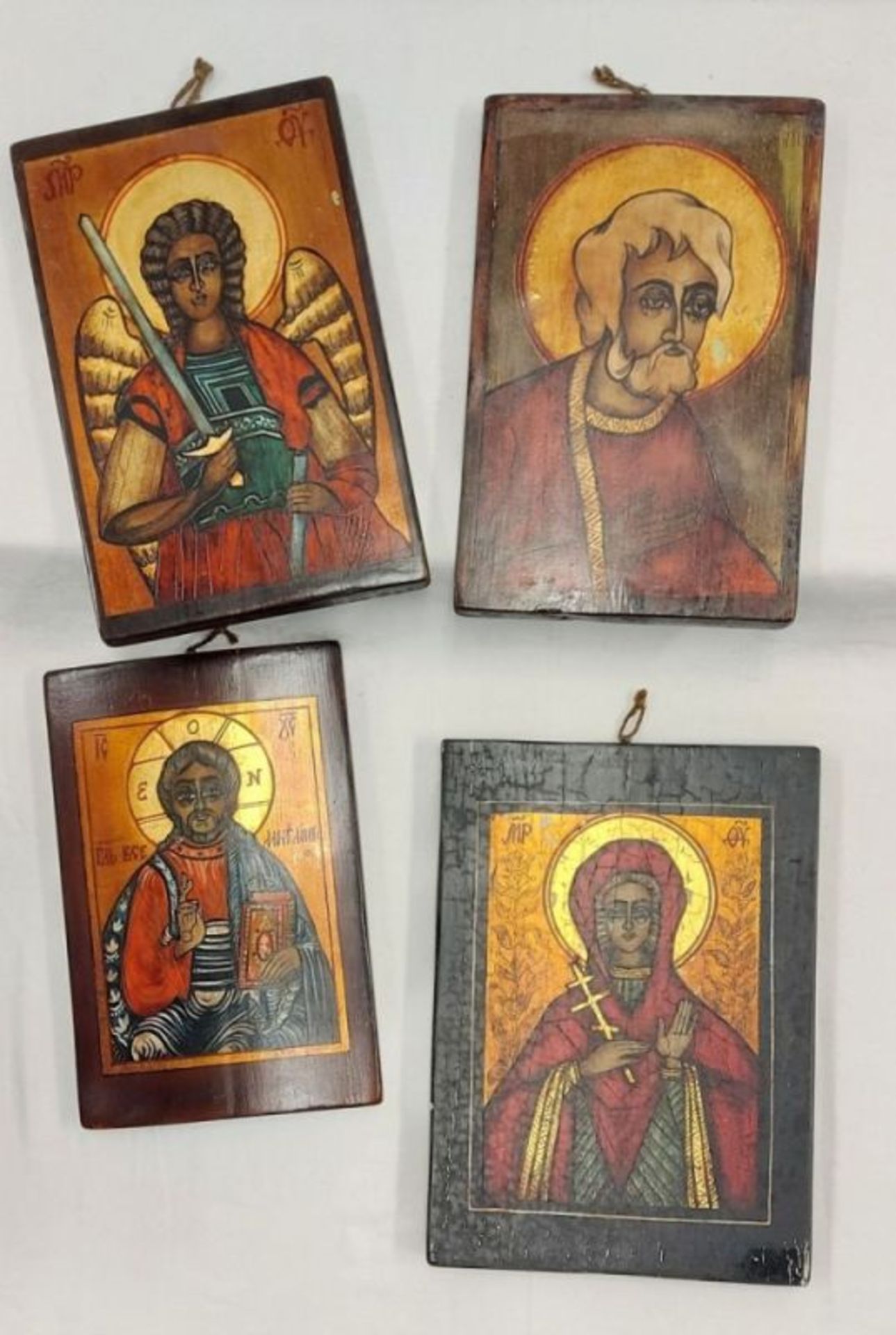 4 alte Holz Ikonen Bilder u.a. Jesus, Erzengel Michael, St. Petrus, Barmherzige Paraschiva (30x21cm) - Bild 5 aus 12
