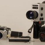 A lot comprised of various cameras, 20th century.