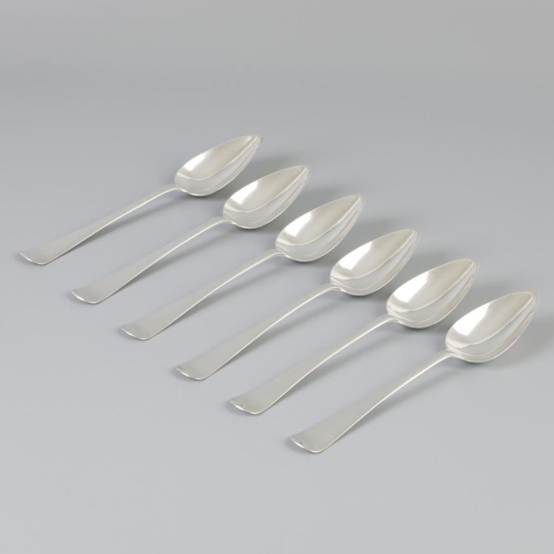 6 piece set dinner spoons "Haags Lofje" silver.