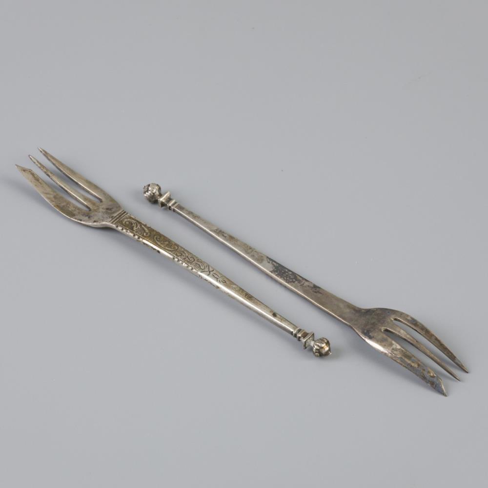 12 piece set silver pastry forks. - Image 2 of 6