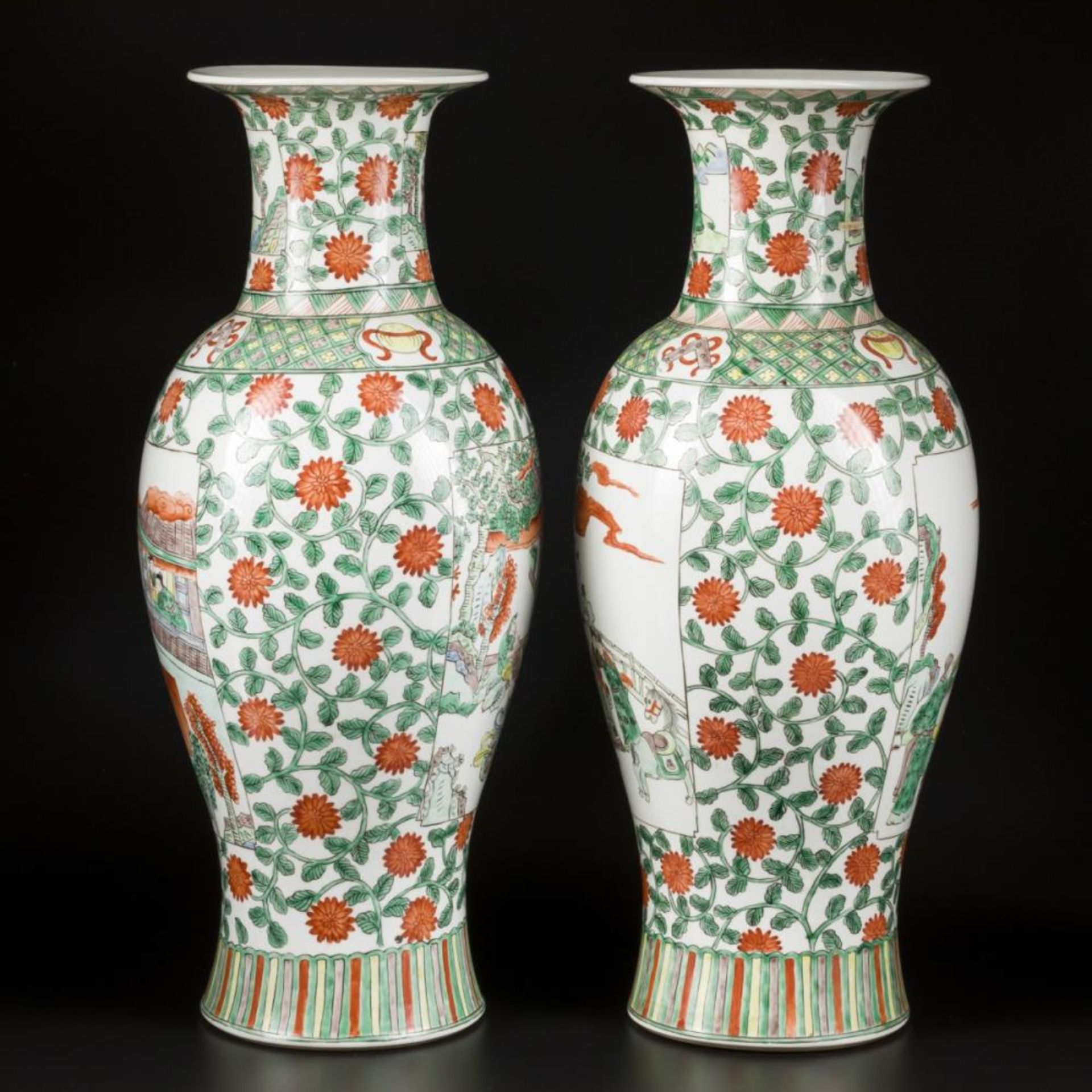 A set of (2) Wucai style porcelain baluster vases (transition-style), China, 20th century. - Image 4 of 8