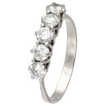 14K. White gold alliance ring set with approx. 0.79 ct. diamond.