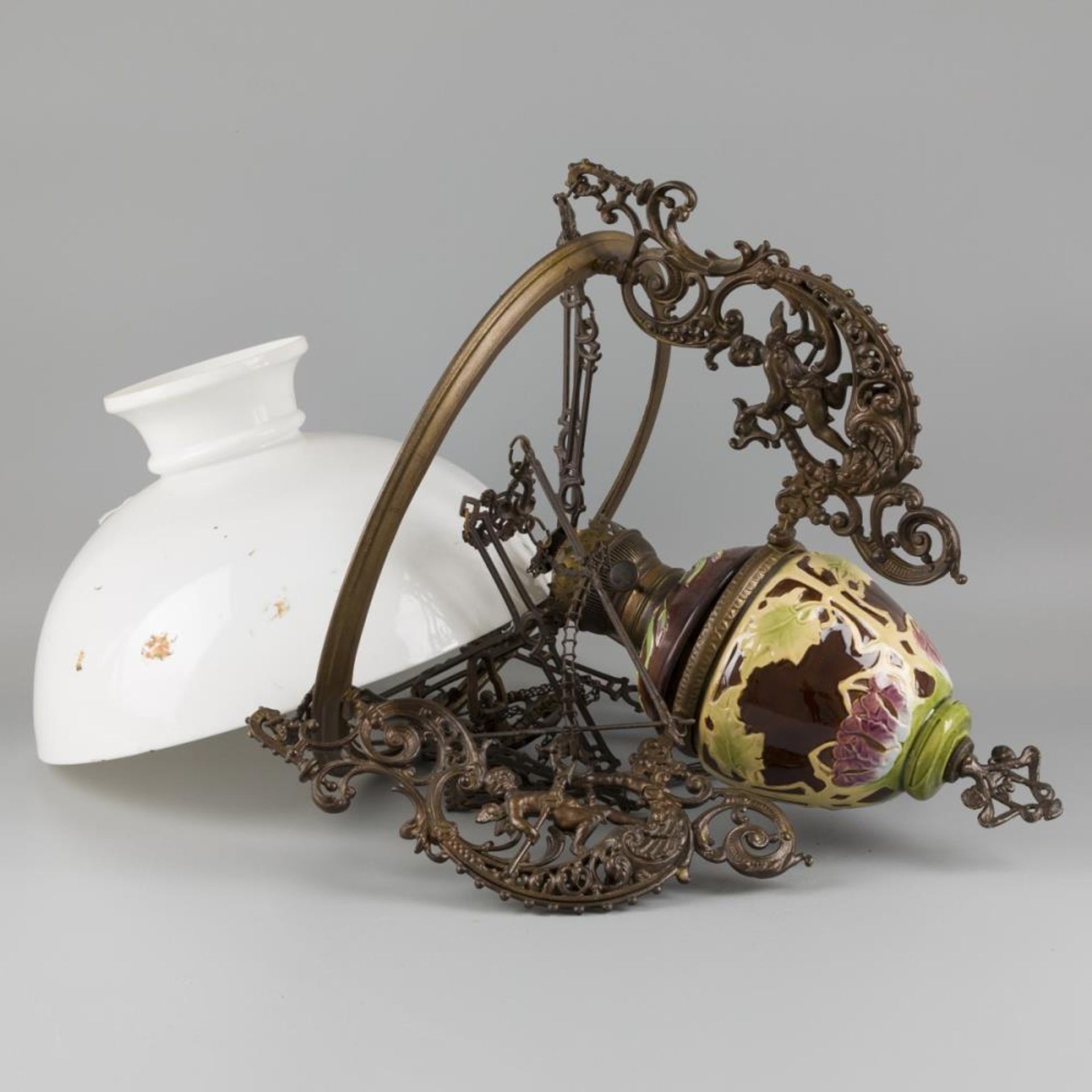 An oil lamp, Dutch, ca. 1900.