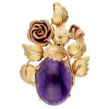 14K. Bicolor gold vintage pendant set with approx. 14.65 ct. natural amethyst.