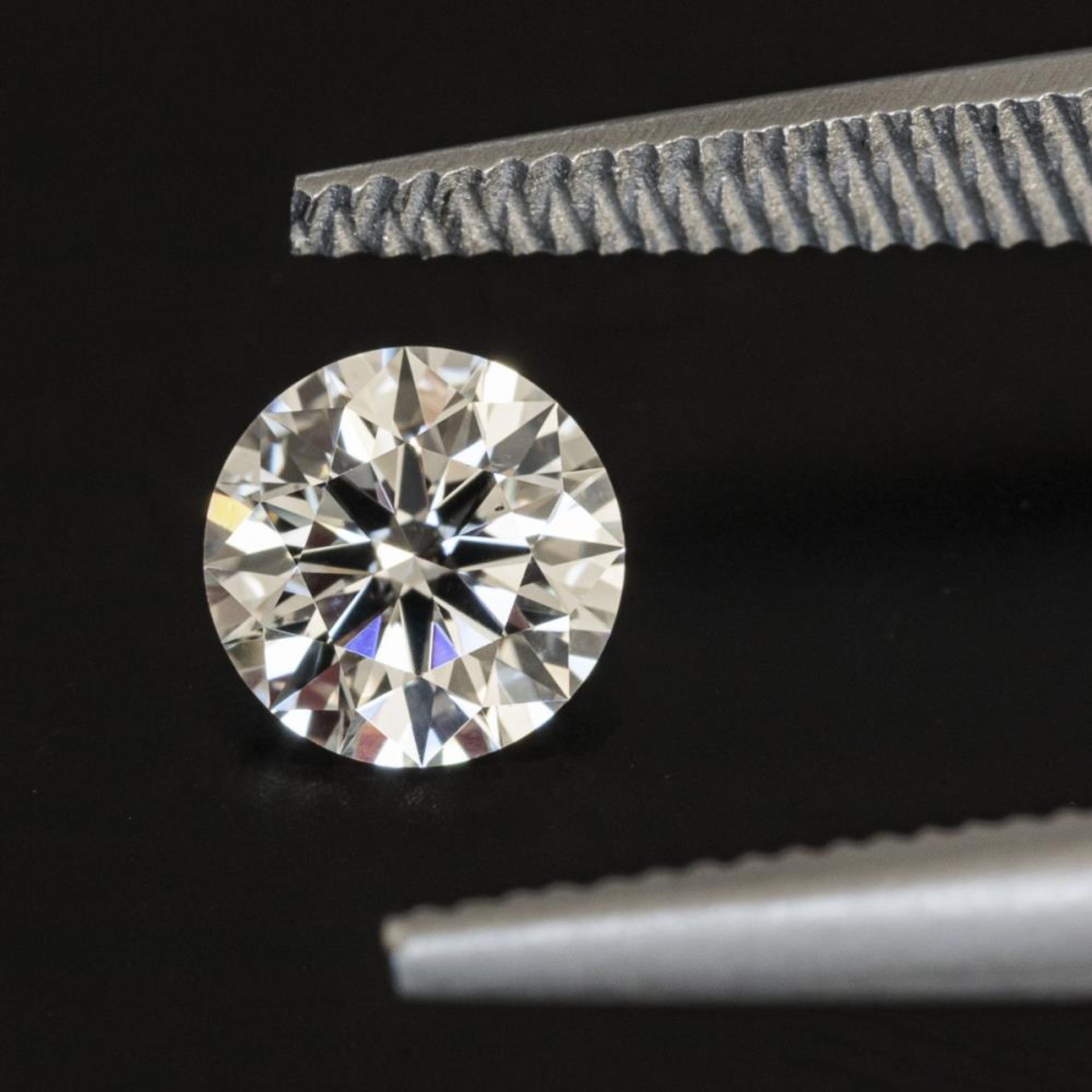 GIA certified brilliant cut natural diamond of 0.54 ct. - Image 3 of 10