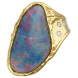 18K. Yellow gold cocktail ring set with an opal triplet and approx. 0.08 ct. diamond.