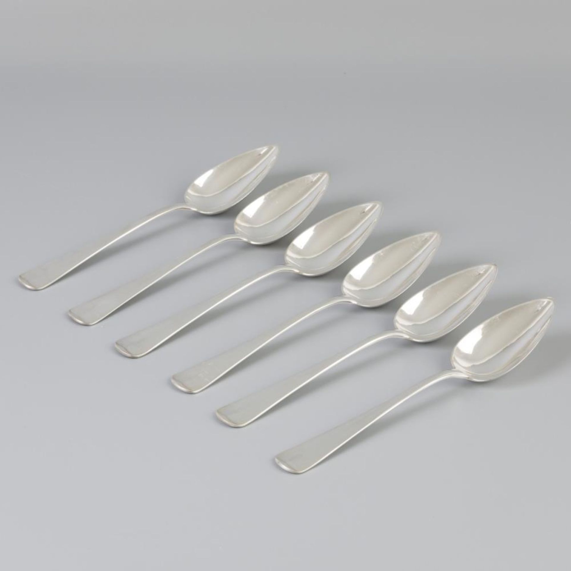 6 piece set dinner spoons "Haags Lofje" silver.