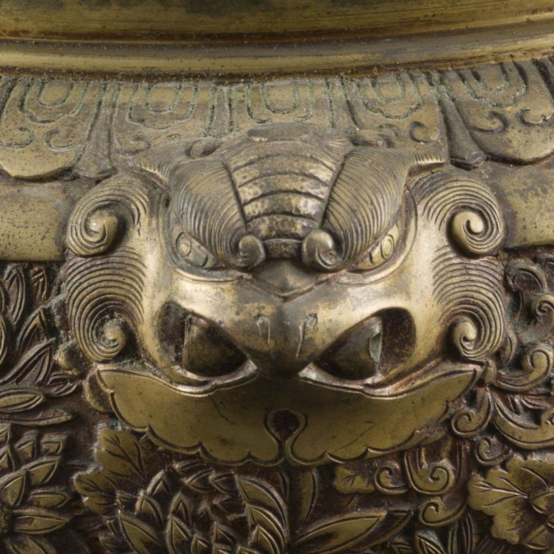 A bronze part of an incence burner, Koro, China, 20th century. - Image 5 of 5