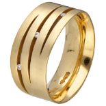 Niessing 18K. yellow gold matted ring set with diamond.