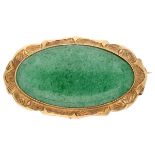 14K. Yellow gold vintage brooch set with approx. 15.96 ct. aventurine.