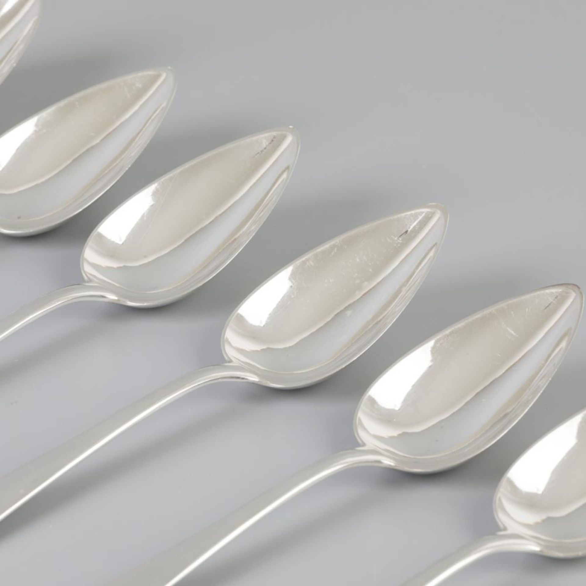 6 piece set dinner spoons "Haags Lofje" silver. - Bild 2 aus 6