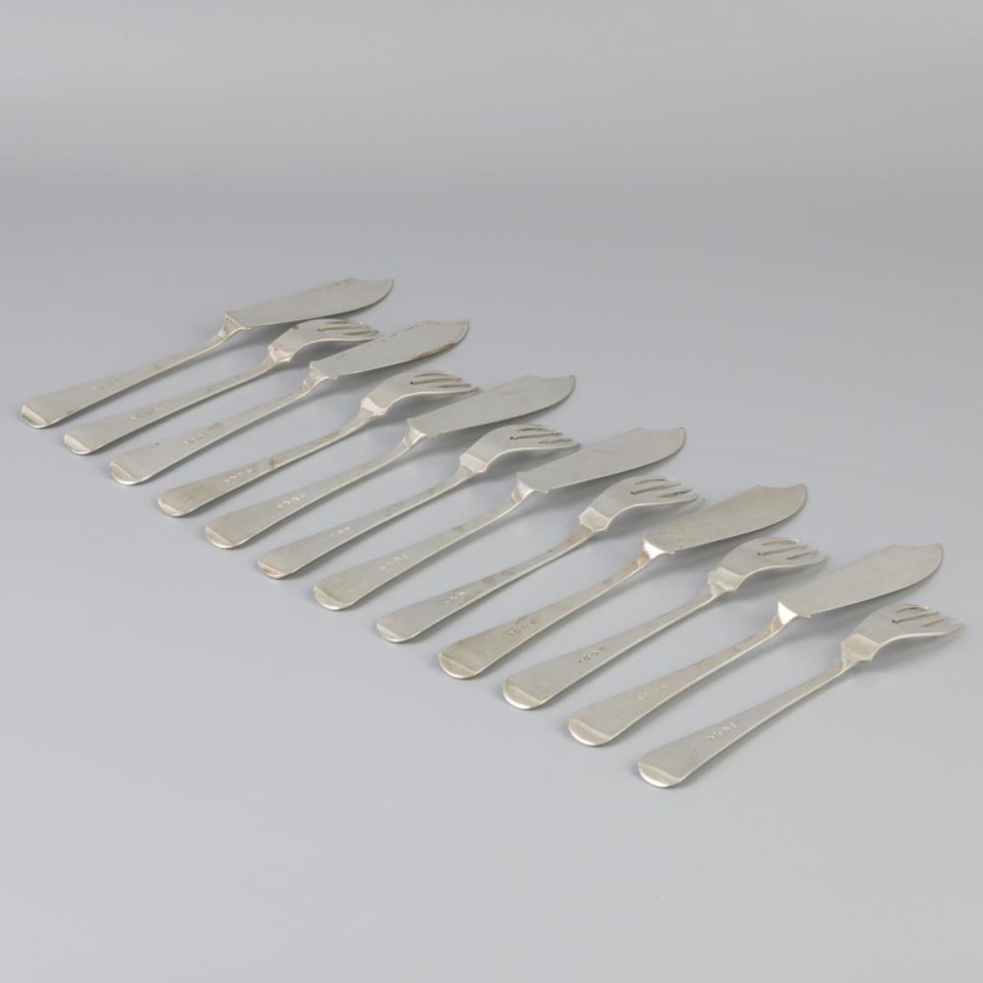 12 piece set fish cutlery "Haags Lofje" silver. - Bild 3 aus 5