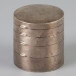 Pill box silver.