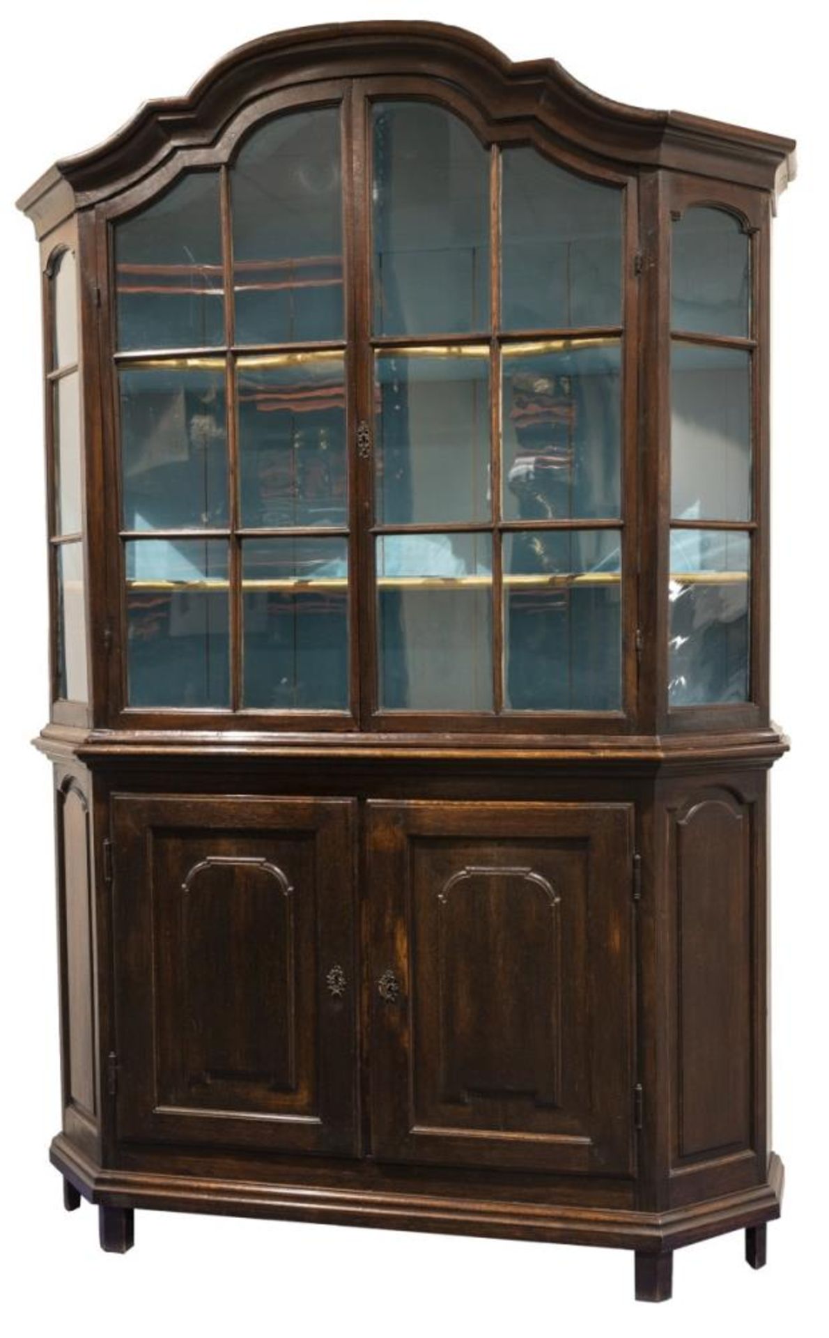 A Louis XV-style display cabinet, Dutch, 18th century.