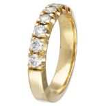 18K. Yellow gold alliance ring set with approx. 0.63 ct. diamond.