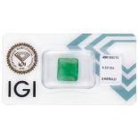 IGI Certified Natural Emerald Gemstone 6.60 ct.