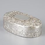 Dressing table box (London, George Heath 1888) silver.