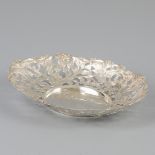 Silver bonbon / sweetmeat basket.