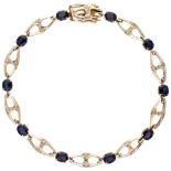 14K. Yellow gold bracelet set with approx. 4.40 ct. natural sapphire and approx. 0.15 ct. diamond.