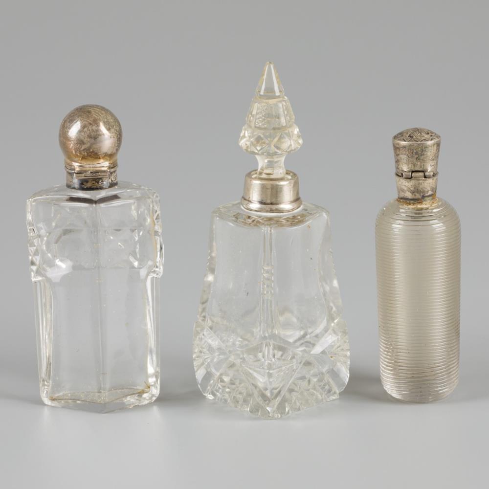3-piece lot of perfume bottles silver. - Image 7 of 7